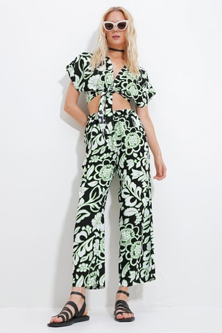 Crop top e calças de cintura subida - Verde-claro