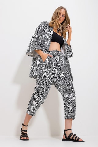 Quimono e corsários de cintura subida - Preto