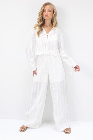 Top e calças em bordado inglês - Branco