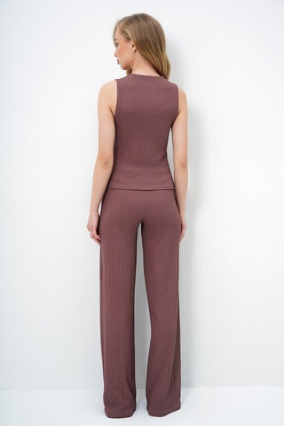 Colete e calças slim cintura subida - Castanho