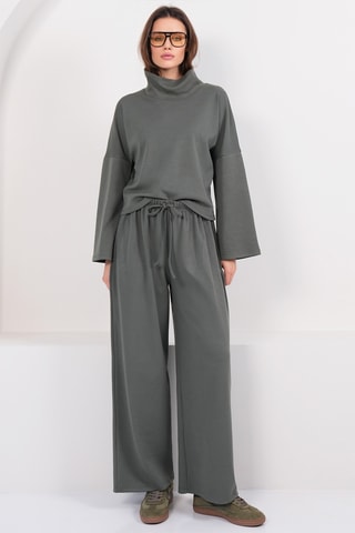 Camisa oversize e calças palazzo - Caqui