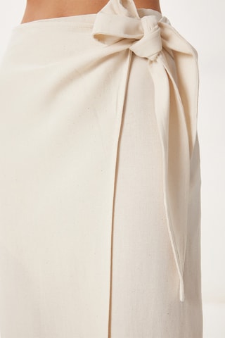 Saia traçado cintura subida - Nude