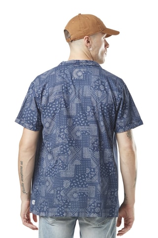 Camisa Paisley -  y 