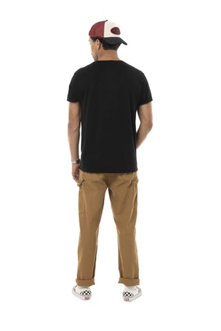 Camiseta regular - Negro, naranja y rojo