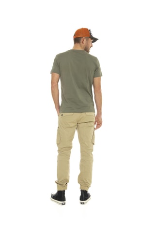 Camiseta regular - Caqui, negro y verde