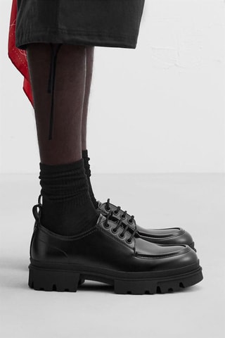 Derbies com plataforma - Preto