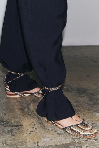 Alpargatas - Bege e azul-escuro