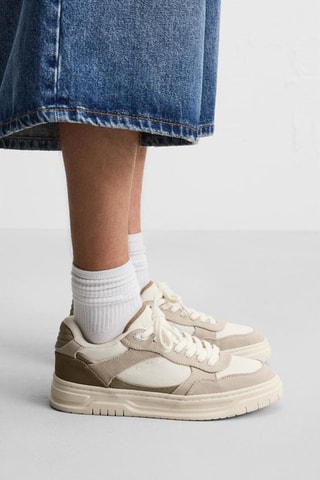 Ténis - Cru e castanho