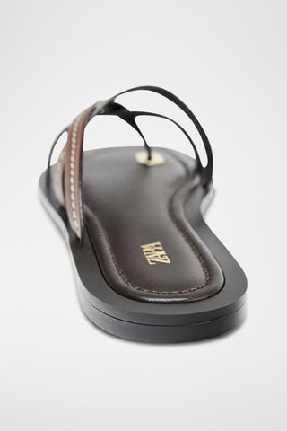 Sandálias em couro - Castanho