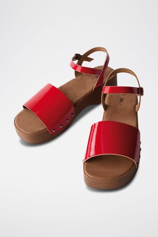 Sandálias com plataforma envernizadas - Vermelho