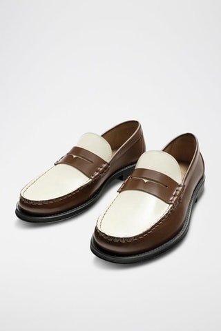 Mocassins em couro - Branco e castanho