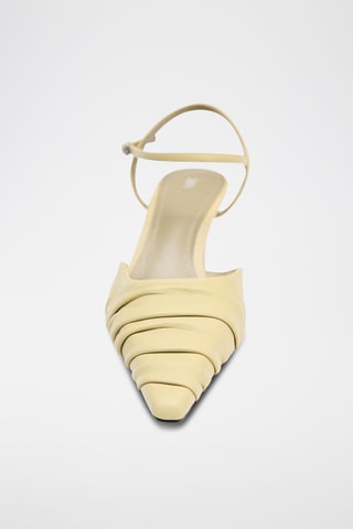 Sapatos de salto em couro - Bege