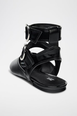 Sabrinas envernizadas - Preto