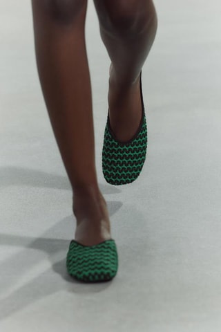 Mules - Verde-claro e preto