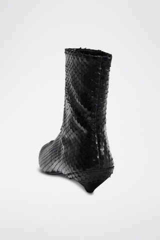 Botins em couro - Preto