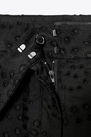 Pantalon droit en broderie anglaise - Noir