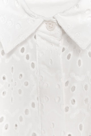 Camisa em bordado inglês - Branco