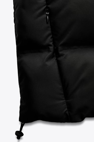 Blusão com capuz - Preto