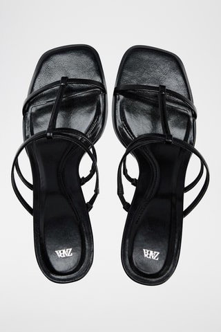 Mules de salto- Preto