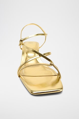 Sandálias de salto- Dourado