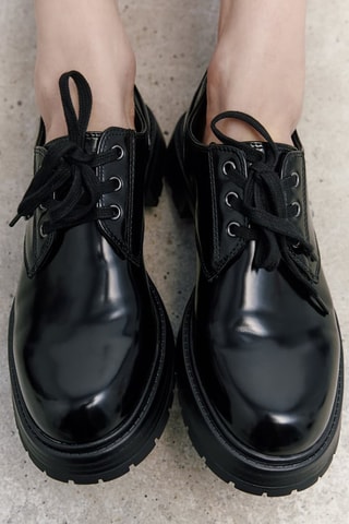 Derbies envernizados - Preto