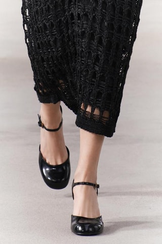 Sapatos de salto envernizados - Preto