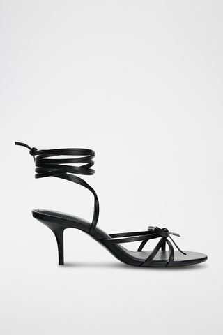 Sandálias de salto- Preto