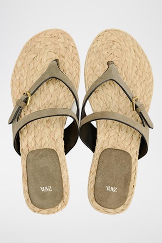 Sandálias em nobuck- Caqui