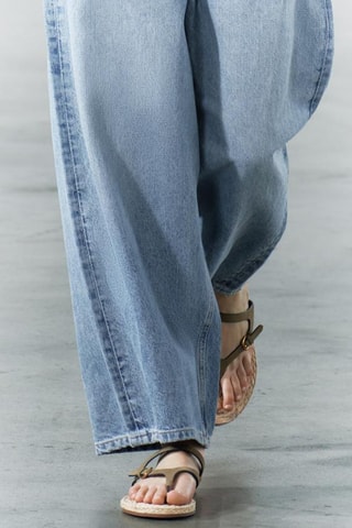 Sandálias em nobuck- Caqui