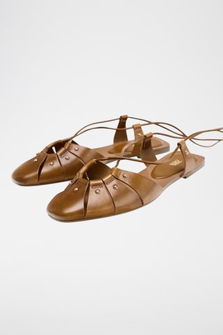 Sandálias em couro - Castanho