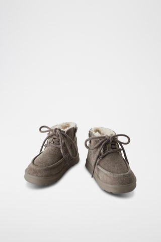 Botins forrados em nobuck- Cinzento