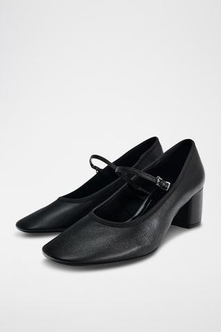 Babies de salto em couro- Preto