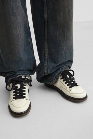 Sapatilhas - Branco e preto