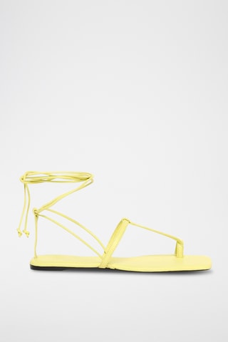 Sandálias em couro - Amarelo