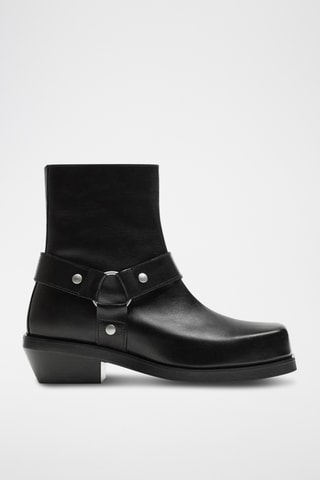 Boots em couro - Preto
