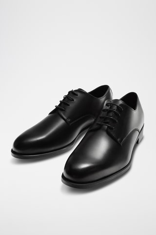 Derbies - Preto