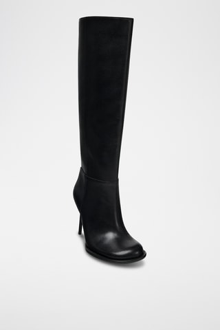Botas em couro - Preto