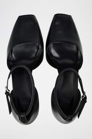 Sandálias de salto em couro- Preto