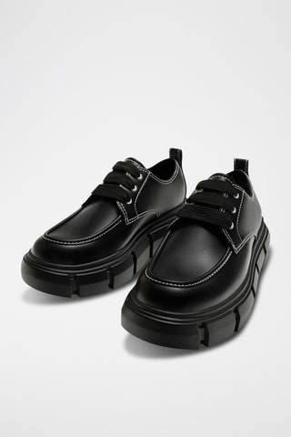 Derbies com plataforma - Preto