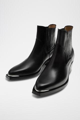 Botins Chelsea de couro- Preto