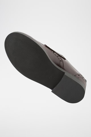 Derbies com fivelas em couro- Castanho