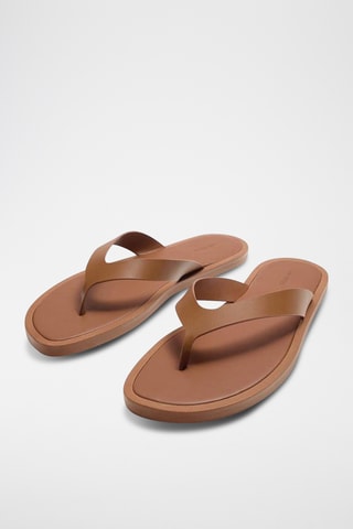 Sandálias em couro - Castanho