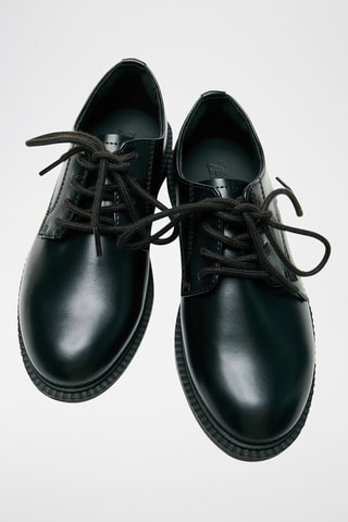 Derbies - Preto