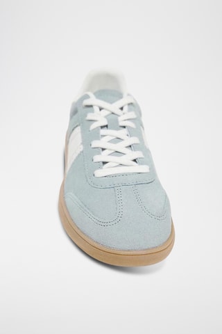 Sapatilhas em nobuck - Azul-celeste