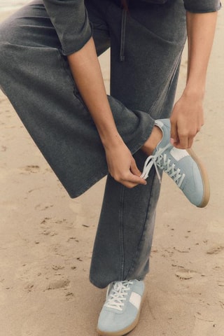 Sapatilhas em nobuck - Azul-celeste