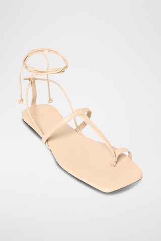 Sandálias em couro - Bege