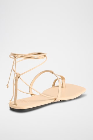 Sandálias em couro - Bege