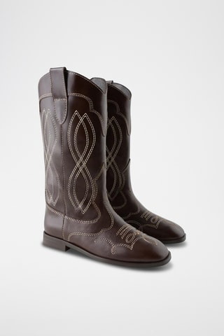 Botas em couro - Castanho