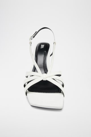 Sandálias com cunha- Branco