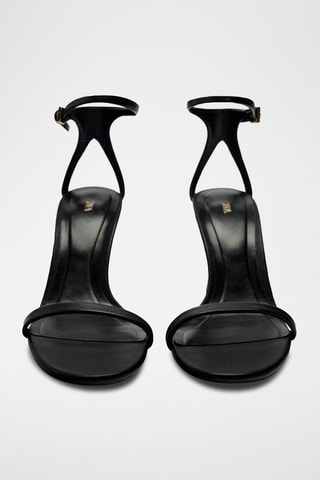 Sandálias com cunha em couro - Preto